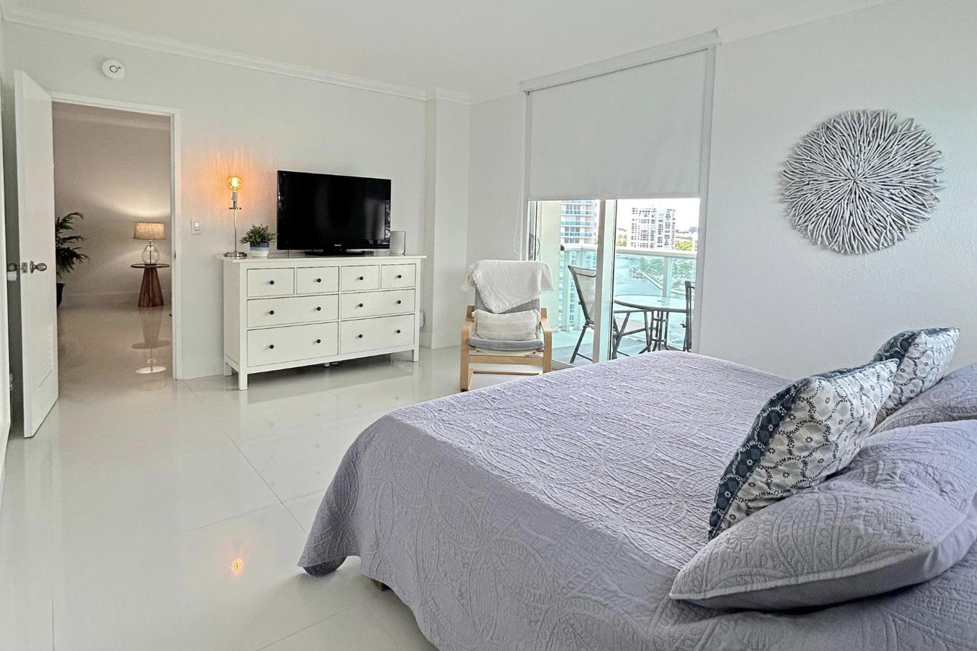 The Tides Apartments On The Beach 할리우드 외부 사진